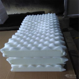 鞋帽零售 行走的艺术与个性的表达